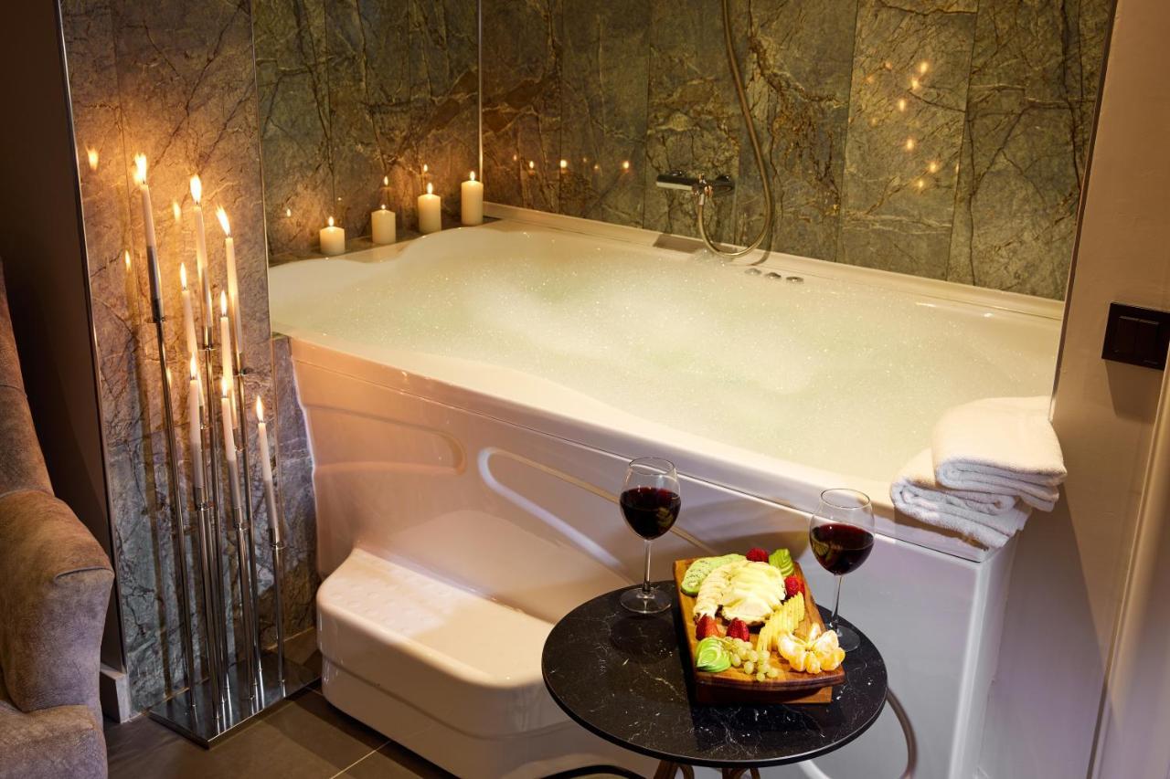 The Bold Hotel Istanbul Bagian luar foto