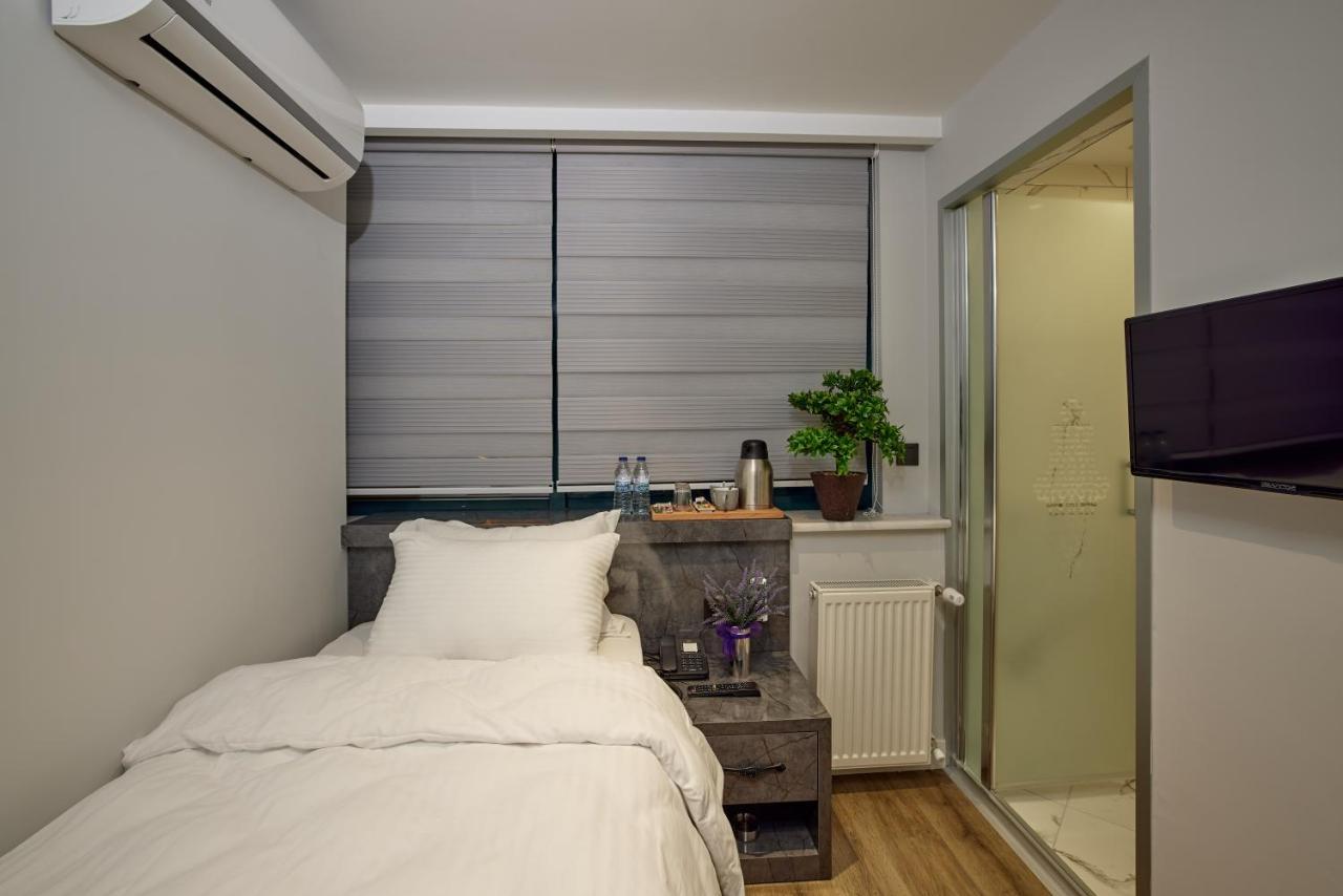 The Bold Hotel Istanbul Bagian luar foto