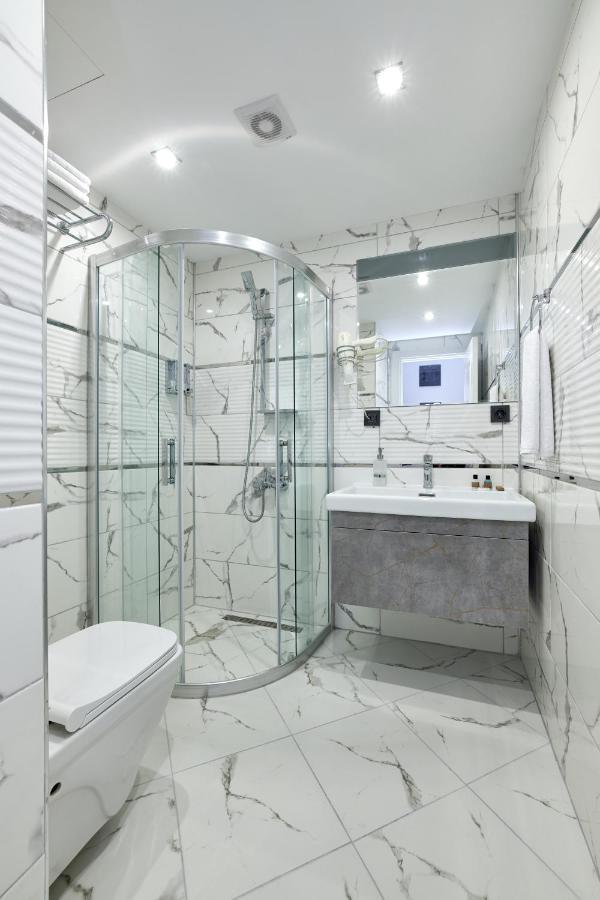 The Bold Hotel Istanbul Bagian luar foto